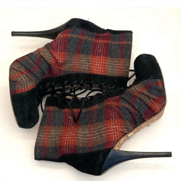 L.A.M.B. Blazon Plaid Lace Up Suede Bootie Heels 7.5 - Picture 2 of 9